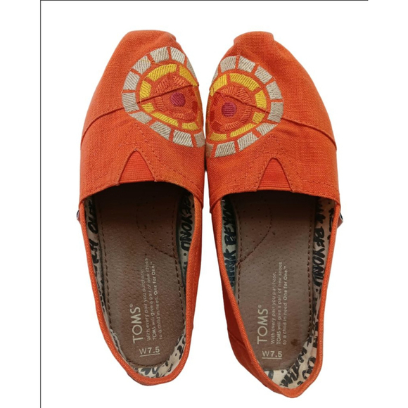 Toms Shoes - Women's TOMS Slip-On Shoes Size 7.5 Orange